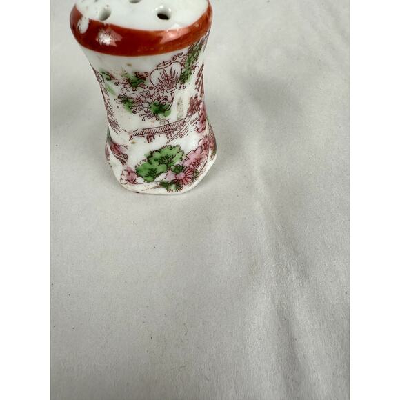 Japanese Antique China Salt and Pepper Shakers Geisha Floral St 1921-1941 - Picture 6 of 9